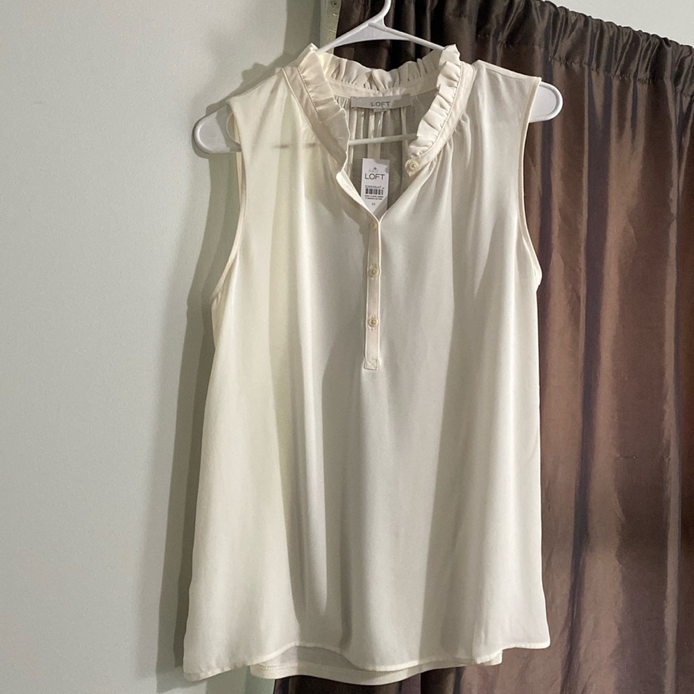 NWT cream shell